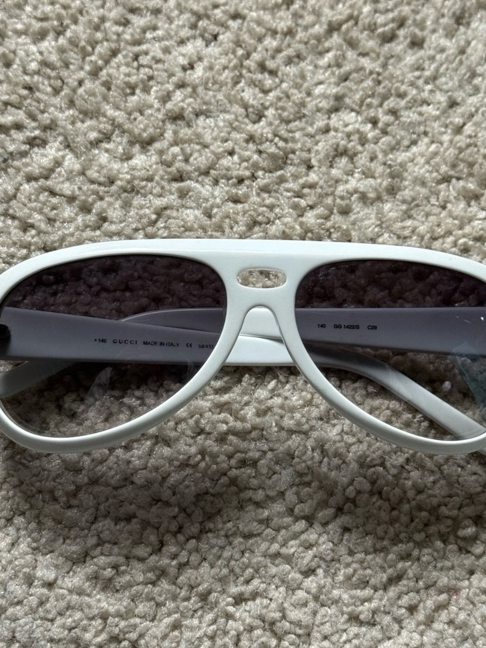 Y2K Gucci white aviator women's sunglasses GG 1422/S made in Italy vintage